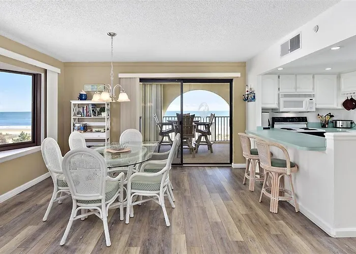 Ferienhaus Huge Ocean Front Balcony From 2 Bedroom!